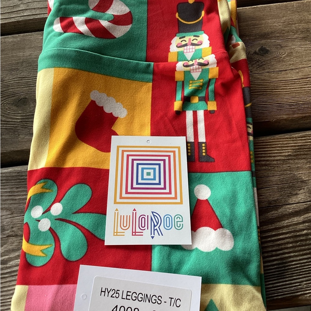 LuLaRoe Holiday Leggings- TC